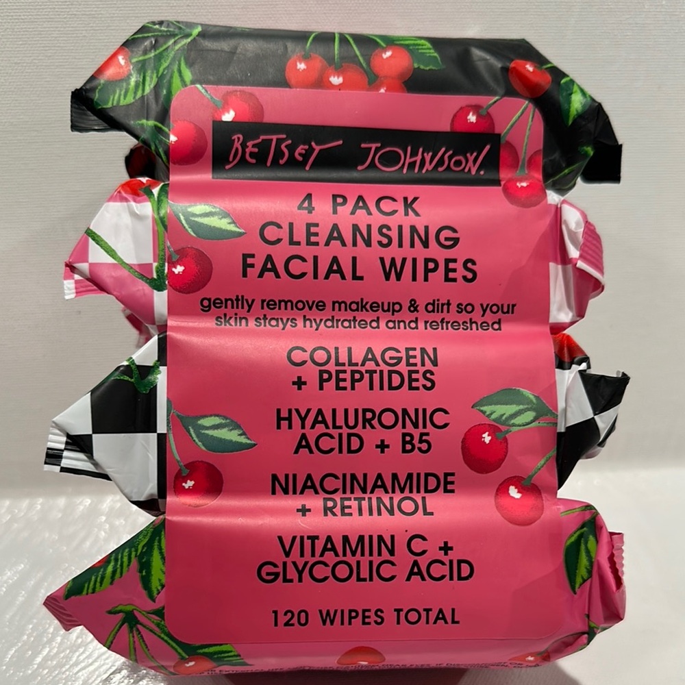 Betsey Johnson (4) Pack Facial Cleansing Wipes.
